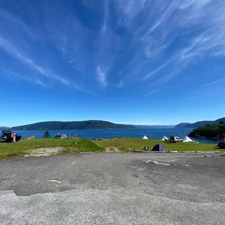 Botnen Camping Botnen (Sogn og Fjordane)