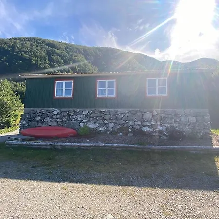 Botnen Camping 롯지 *