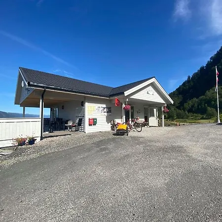 Botnen Camping Lodge *