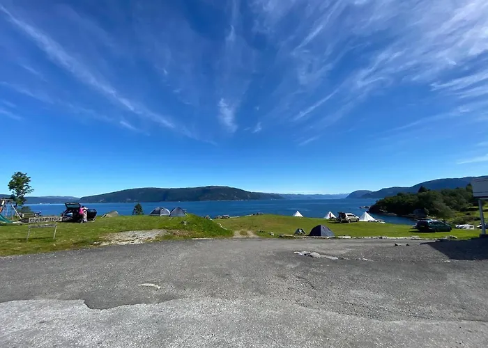 Botnen Camping Botnen (Sogn og Fjordane)