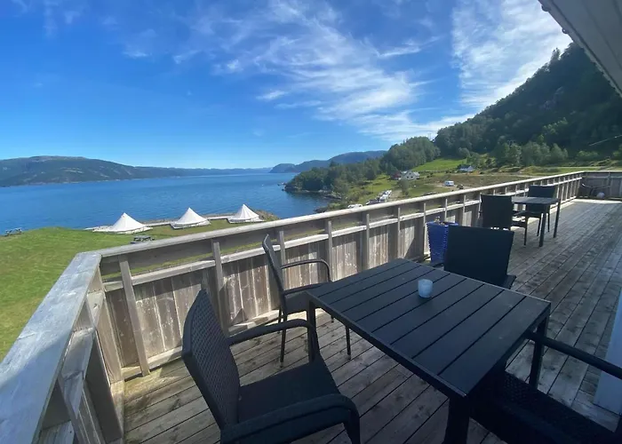 Botnen Camping Botnen (Sogn og Fjordane)