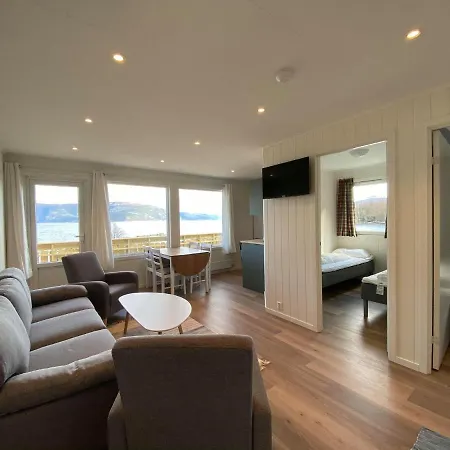 ロッジ Botnen Camping Botnen